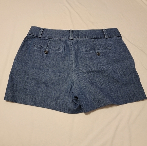 Banana Republic Denim Stretch Shorts Size 28 / 6 - Picture 2 of 4